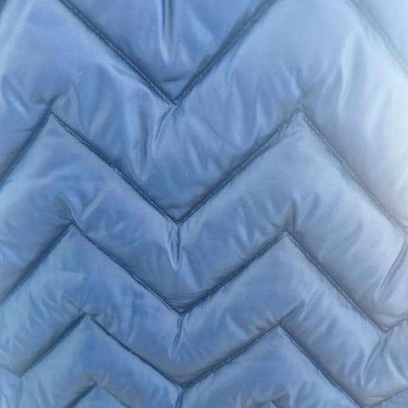 Puffer vest - Picture 3 of 4